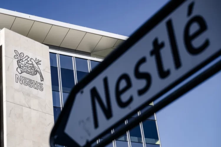 Nhìn lại sự cố sữa Nestlé phốt từng gây xôn xao: Cách thương hiệu đối diện và khắc phục