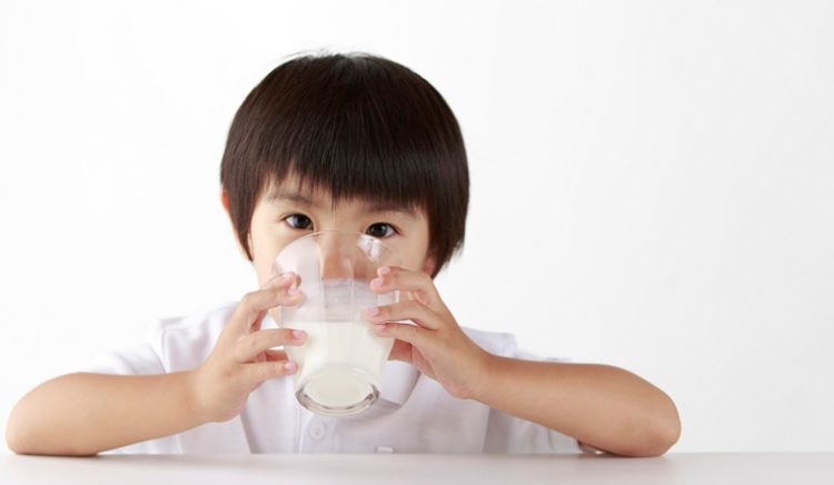 Khi nào nên dùng sữa NAN pha sẵn? Hướng dẫn sử dụng đúng cách cho bé 1 Khi nào nên dùng sữa NAN pha sẵn? Hướng dẫn sử dụng đúng cách cho bé
